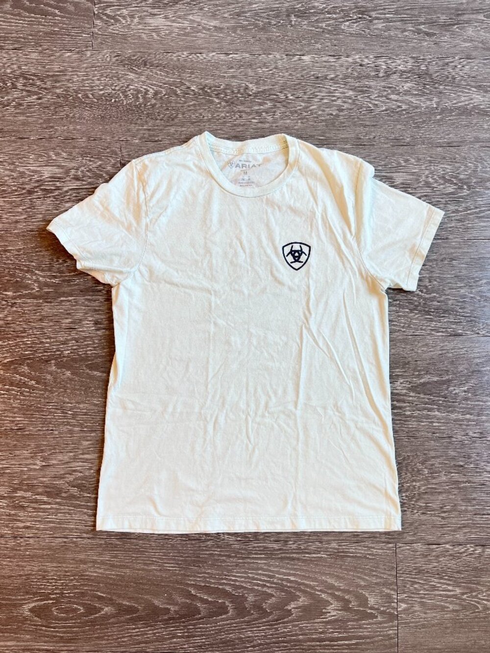 Ariat "Sunrise Bar Hex" T-shirt, Glacier, Medium